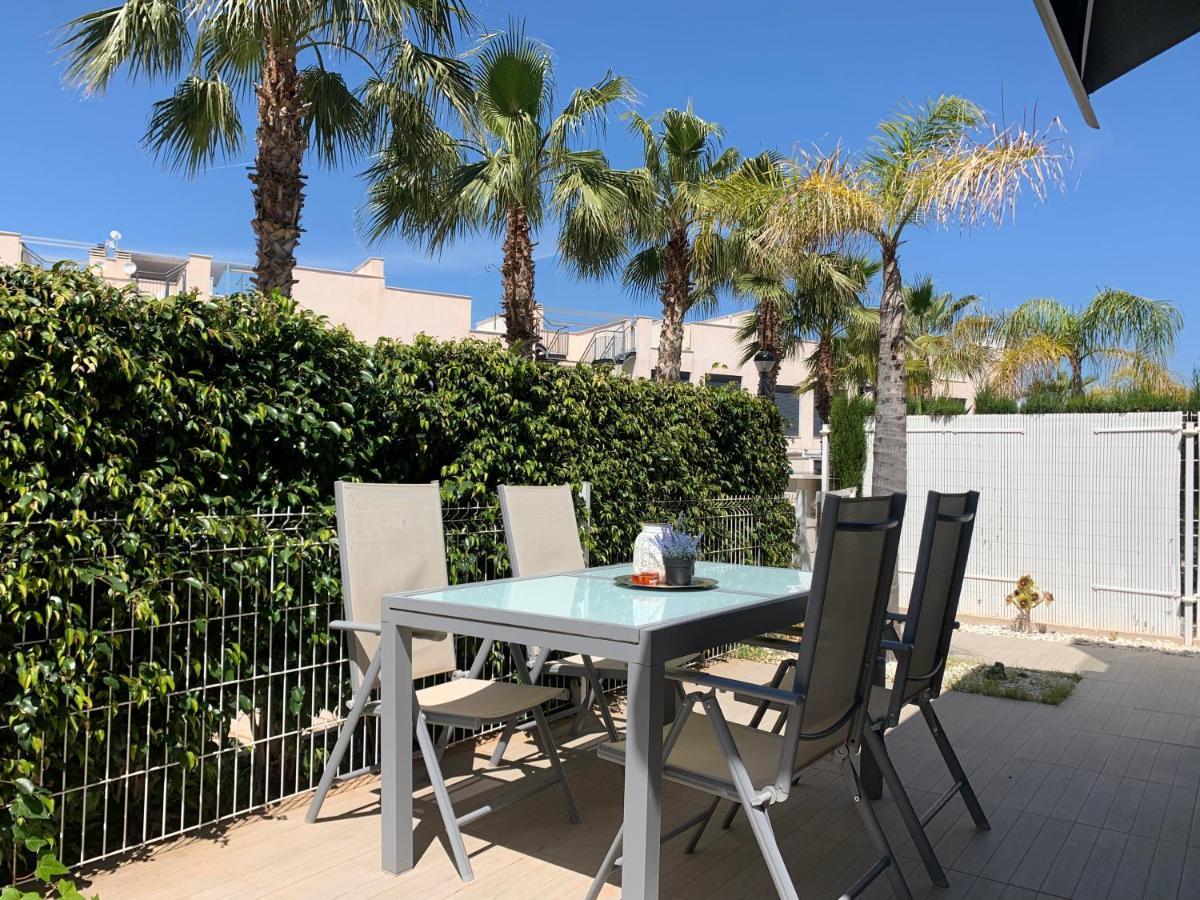 Punta Prima Villa 3 Bedrooms And Solarium Sea View Torrevieja Kültér fotó
