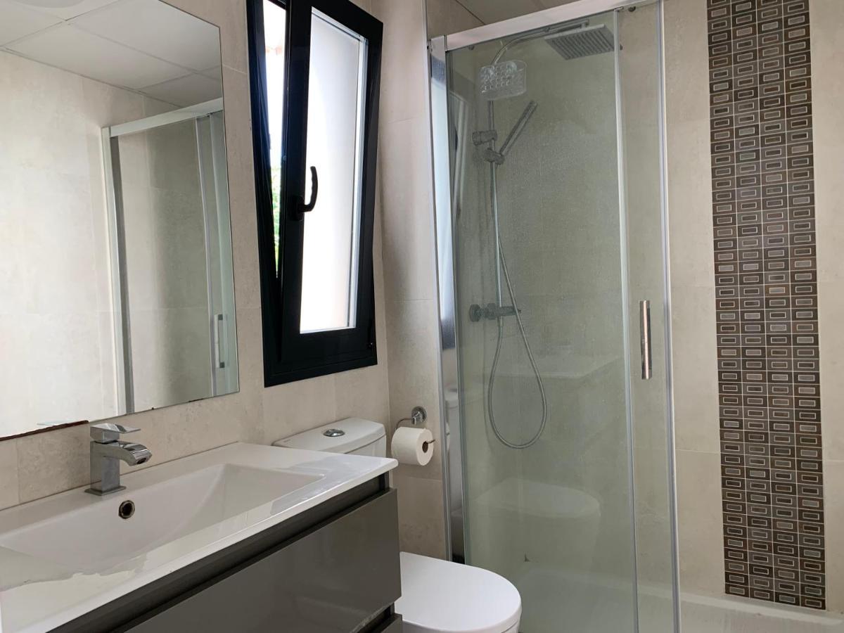 Punta Prima Villa 3 Bedrooms And Solarium Sea View Torrevieja Kültér fotó