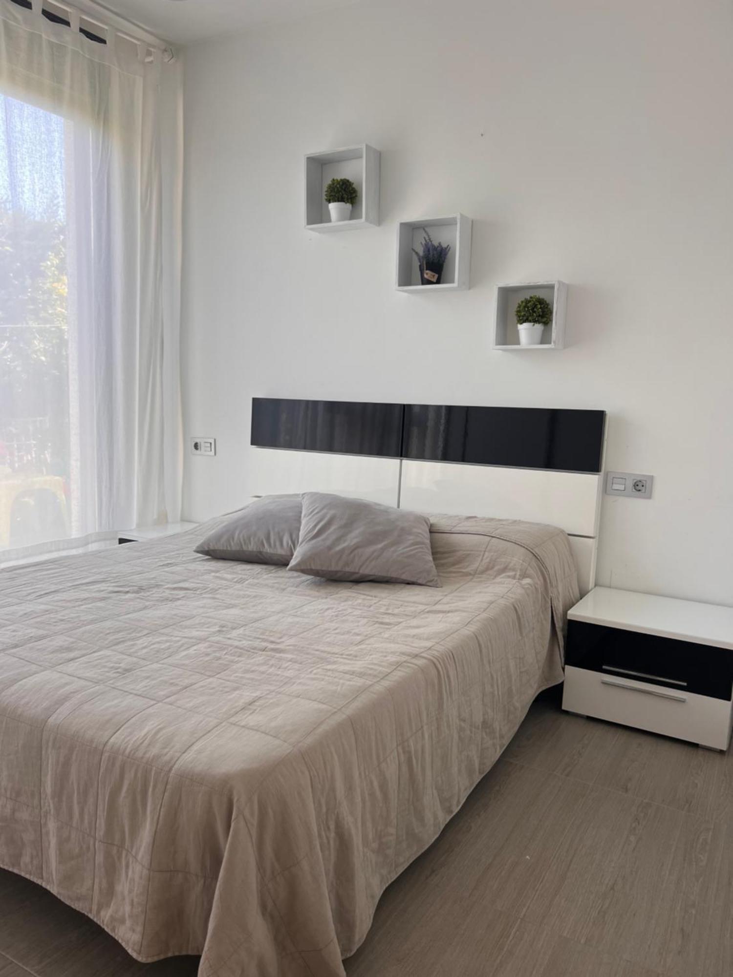 Punta Prima Villa 3 Bedrooms And Solarium Sea View Torrevieja Kültér fotó